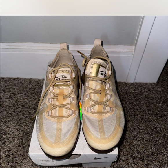 VaporMax - Picture 5 of 8